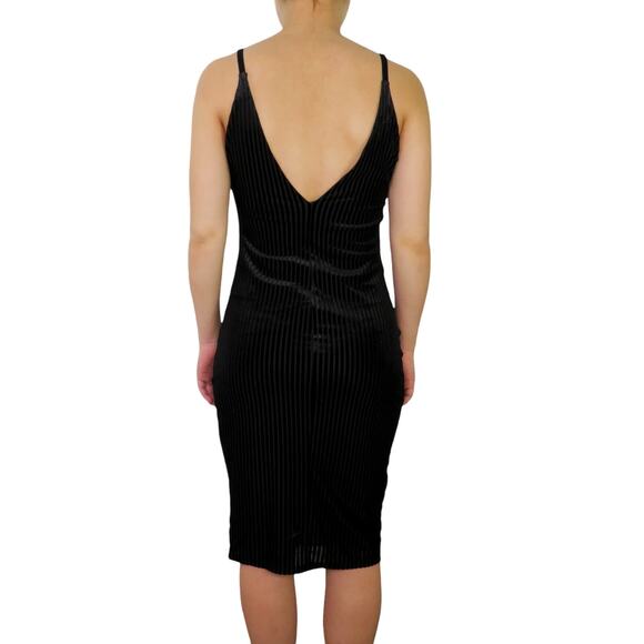 Forever 21 Black Ribbed Velvet Body Con Dress Mini Dress Sexy Going Out Club S - Picture 9 of 10